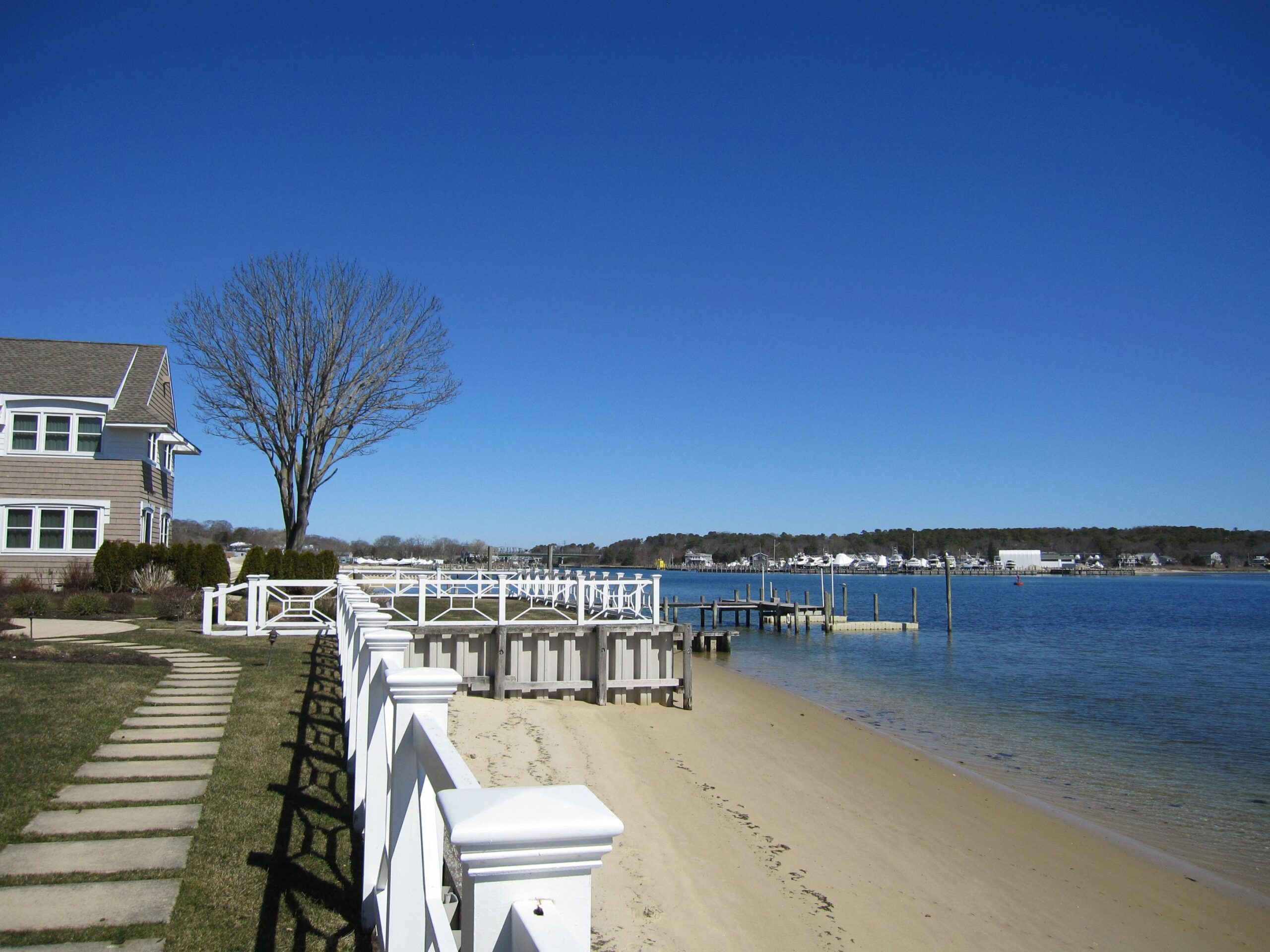 Ponquogue Beach